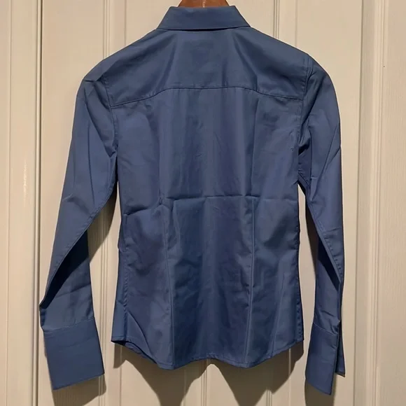 Ann Taylor petites button down shirt - Picture 2 of 6